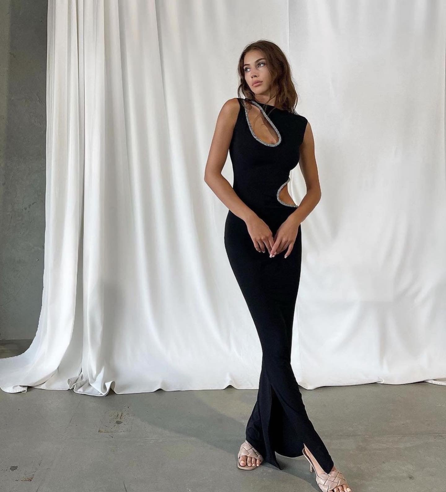 Ivona Skelo dress