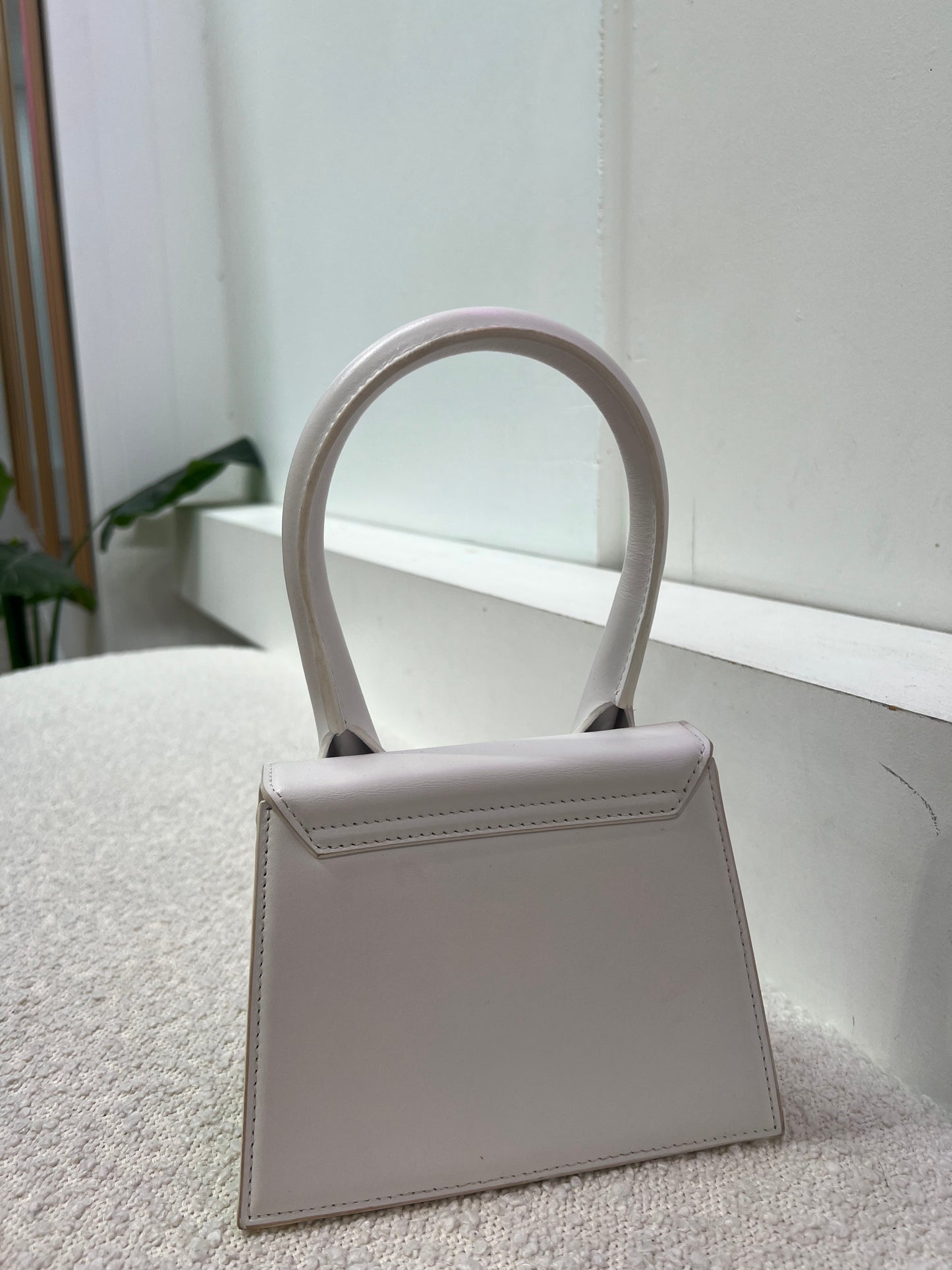 Jacquemus White Le Chiquito Moyen Bag