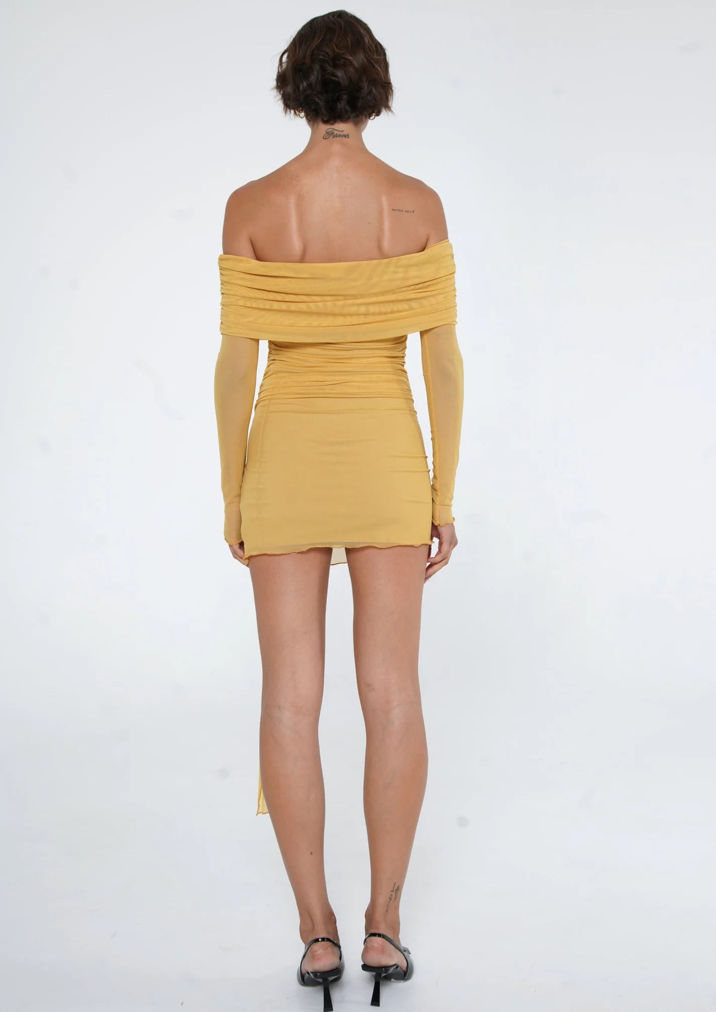 Benni Yasmin Off Shoulder mini - Mustard